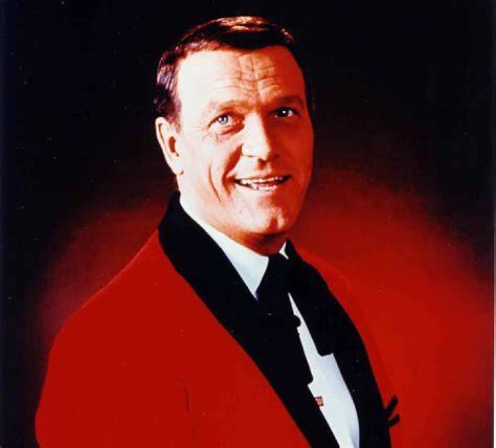 100 Greatest Men 12. Eddy Arnold Country Universe