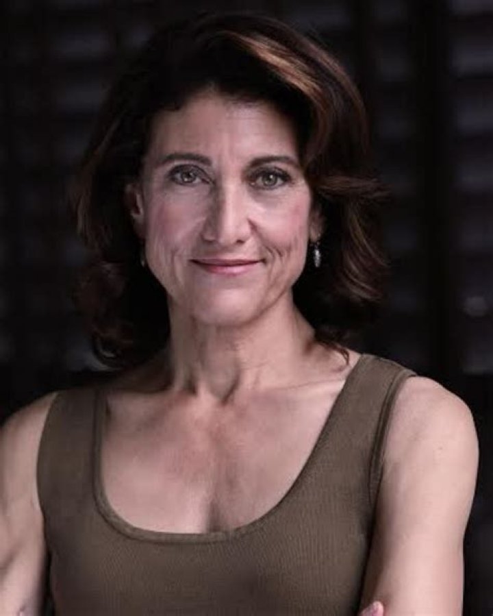 Amy Aquino IMDb
