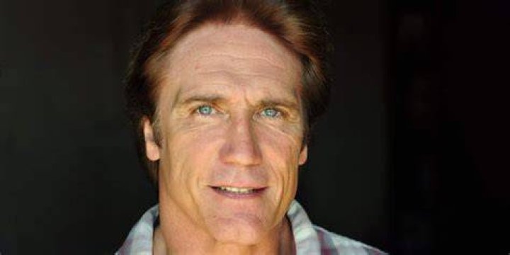 Barry Van Dyke Age, Height, Family, Wife, Children and Net Worth