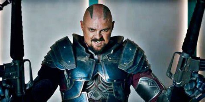 Karl urban thor captainladeg