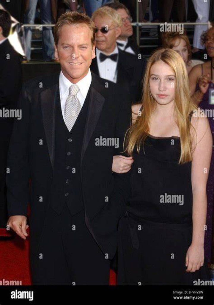 KIEFER SUTHERLAND & DAUGHTER "JOSIE & THE PUSSYCATS" LA HOLLYWOOD LA