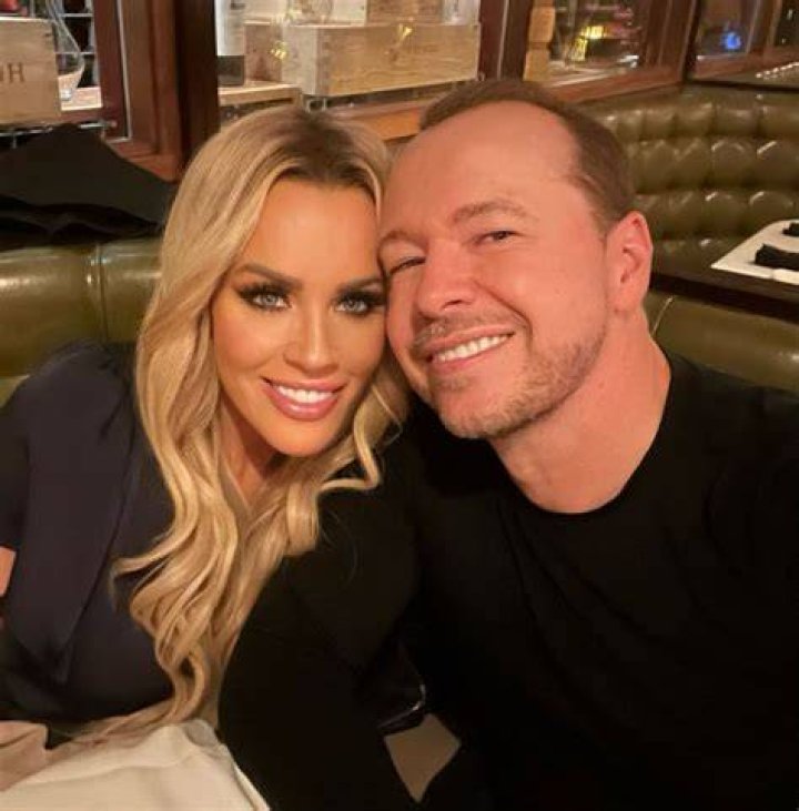 Unveiling The Secrets: Jenny McCarthy's First Husband Revealed