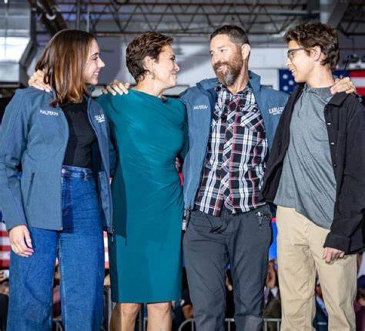 Who Are Kari Lake Children? Husband Jeff Halperin And Net